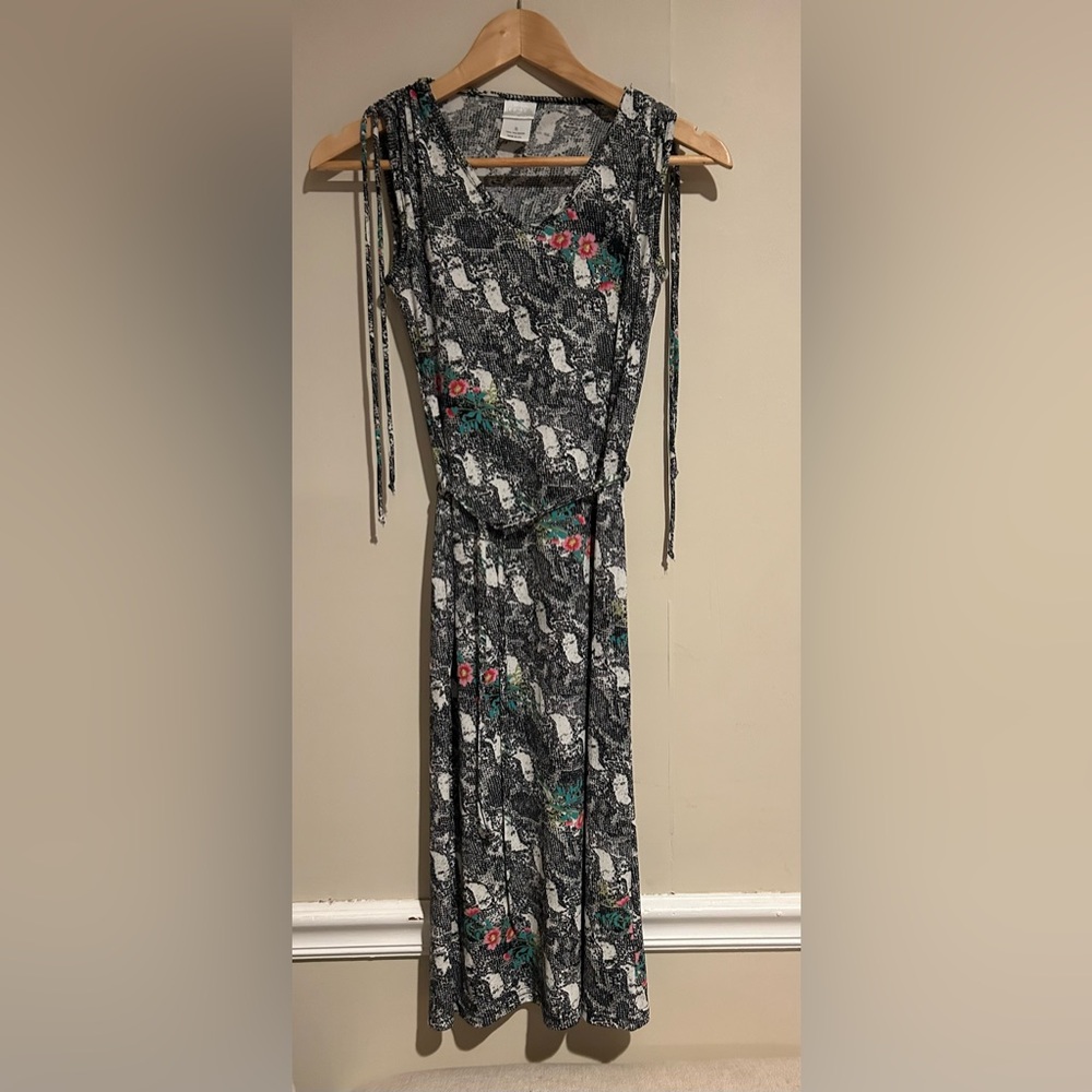 Clothes column dress